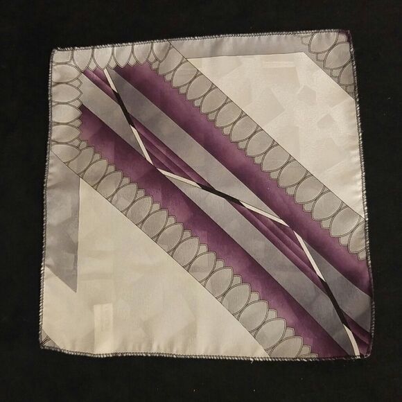 MENS POCKET SQUARE AND LAPEL PIN FLOWER. #3. - Picture 2 of 4